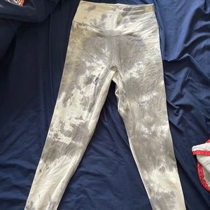 Balance athletica cyclone cloud leggings